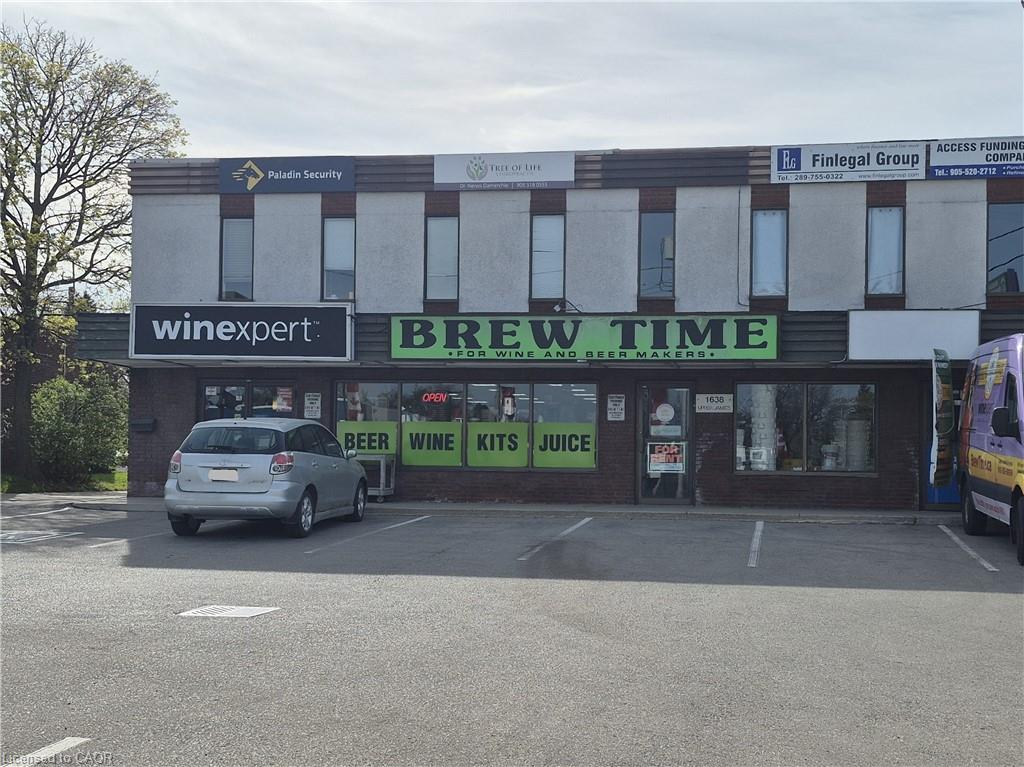 203-1638 Upper James Street, Hamilton, ON, L9B 1K4