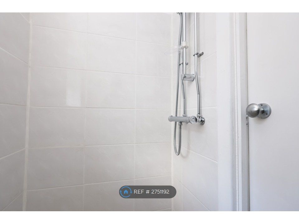Additional image 26 of Room to rentNew St, Burry Port SA16