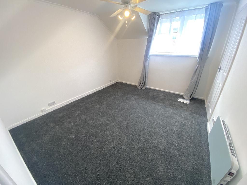 Additional image 8 of 3 bed flat to rentTrevarrack Noweth, Gulval, Penzance TR18
