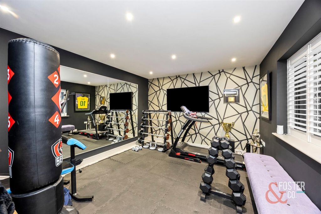 Additional image 26 of 4 bed detached house to rentColebrook Road, Brighton BN1