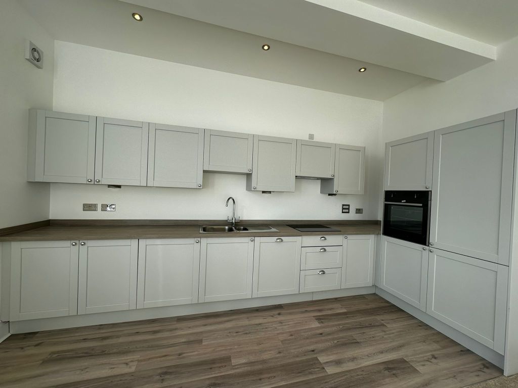 2 bed flat to rentSt Marys Gate, Derby DE1 photo 4