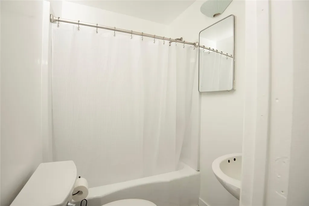 Additional image 27 of 10416 Clybourn Avenue, Shadow Hills, CA 91040