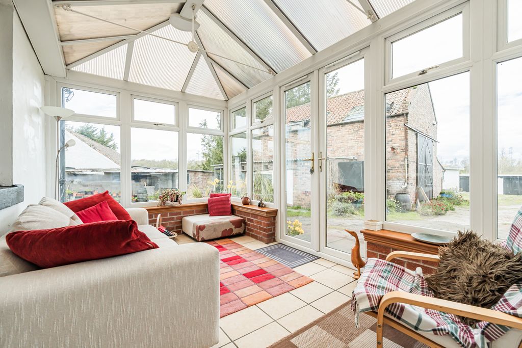 Additional image 7 of 4 bed cottage for saleEdgefield Toll Farm, Loanhead EH20