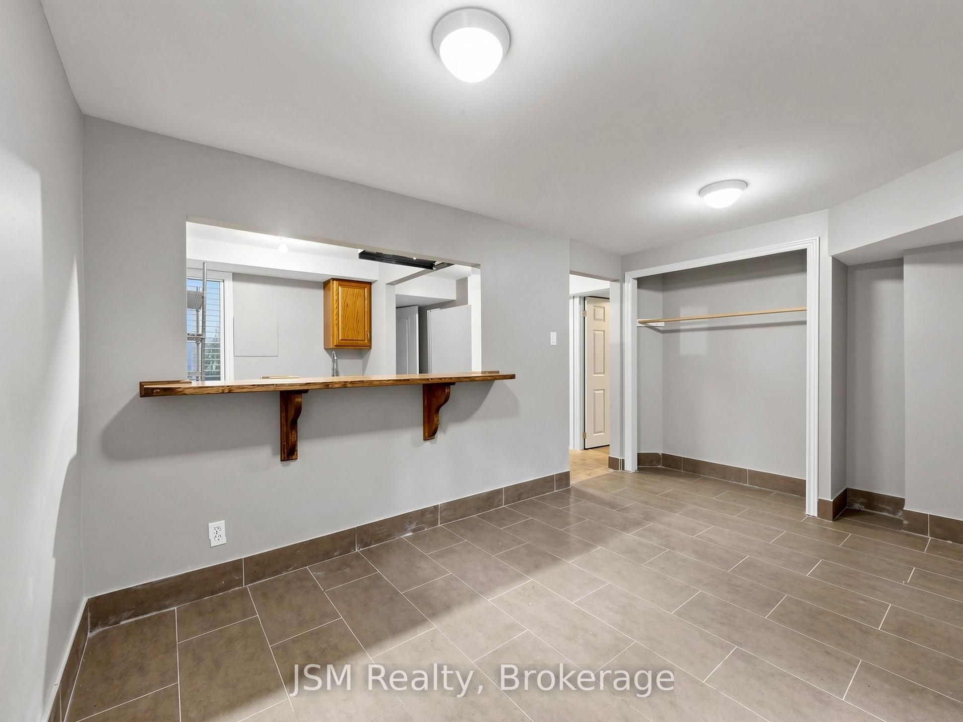 Additional image 5 of Lower-577 Bud Gregory Boulevard, Mississauga, ON, L4Z 2L3