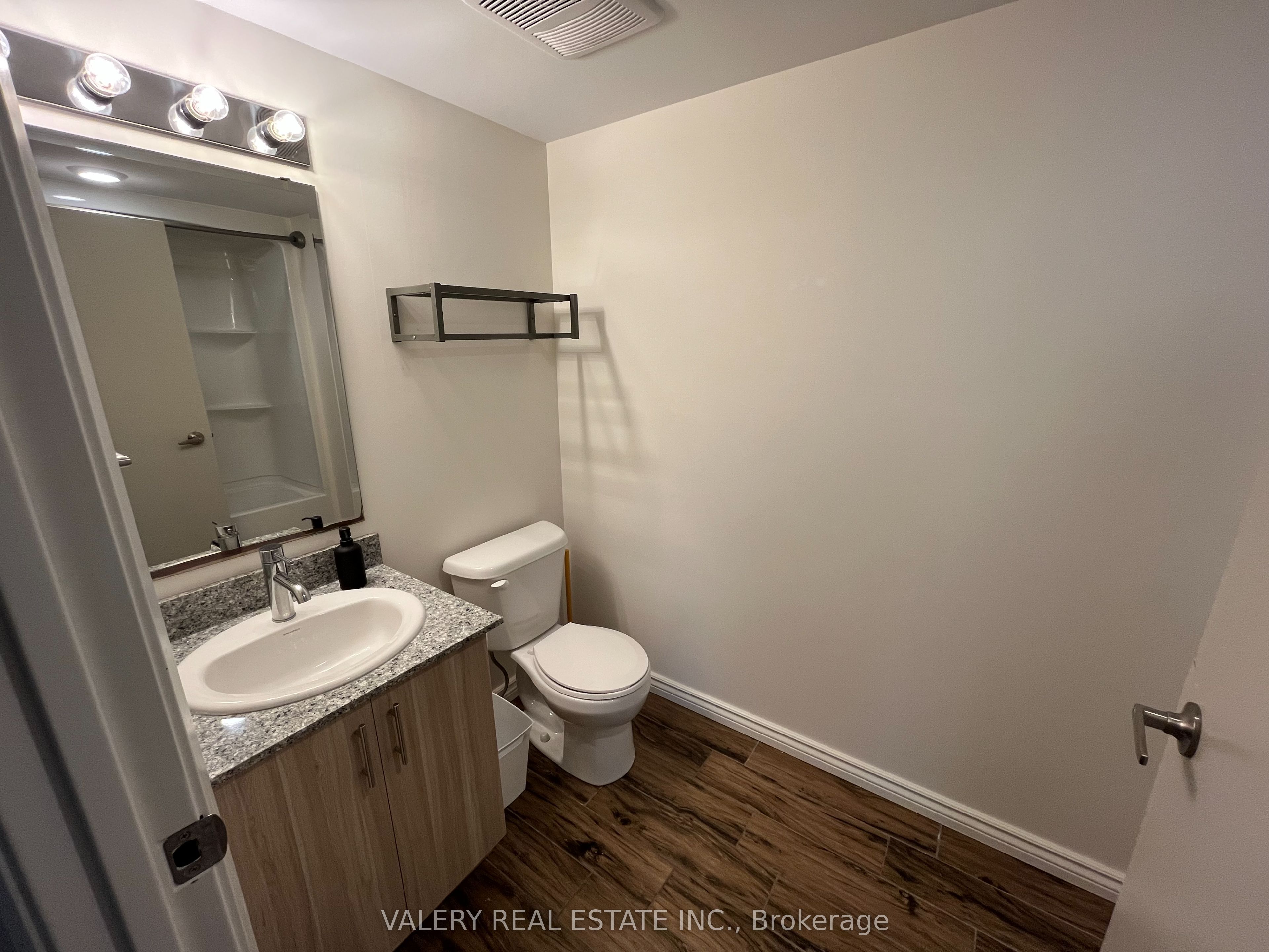 Additional image 6 of A508-275 Larch Street, Waterloo, ON, N2L 3R2
