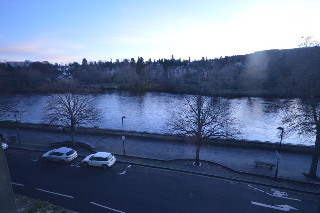 Additional image 4 of 2 bed flat to rentTay Street, Perth, Perthshire PH1