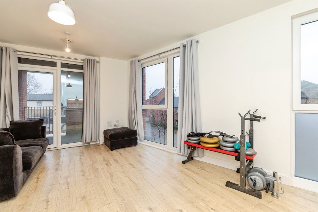 Additional image 7 of 1 bed flat for saleThe Ridgeway, Hertford SG14