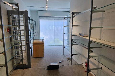Additional image 5 of Ground-90 Yorkville Avenue, Toronto, ON, M5R 1B9