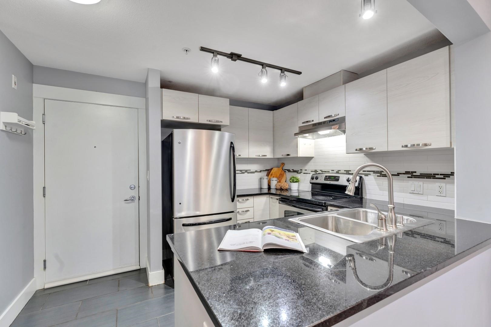 Additional image 4 of 308-7478 Byrnepark Walk, Burnaby, BC, V3N 0B5