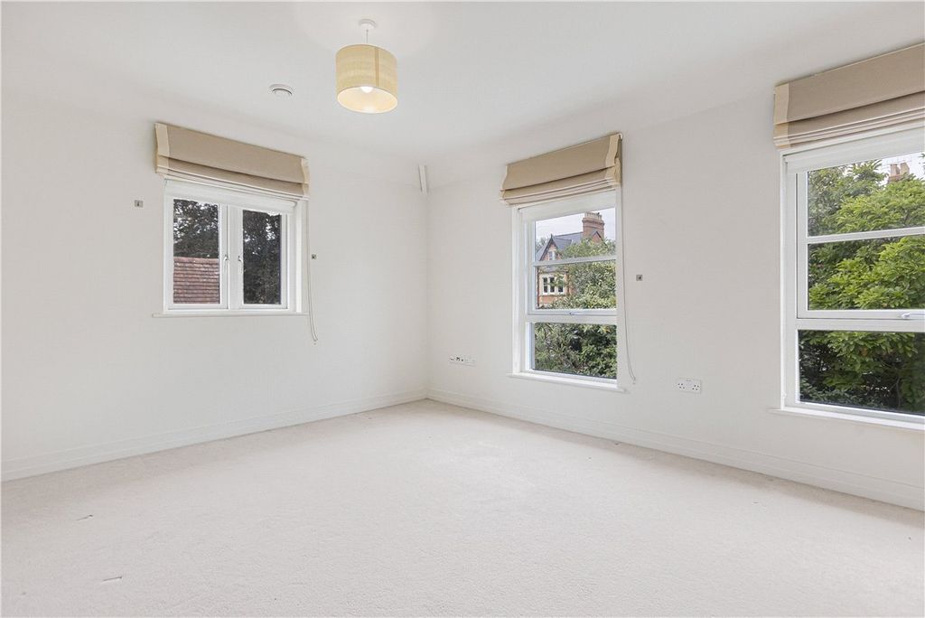 Additional image 23 of 6 bed detached house to rentWoodstock Road, Oxford, Oxfordshire OX2