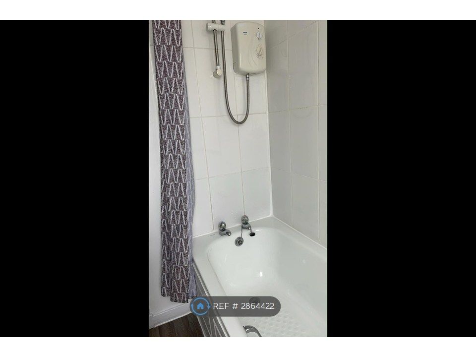 Additional image 7 of 3 bed flat to rentAlexander Avenue, Grangemouth FK3