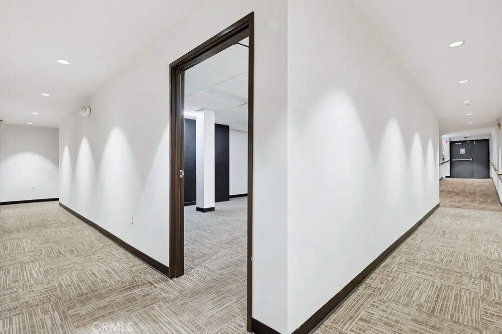 Additional image 73 of 129 W 5th Street, Long Beach, CA 90802
