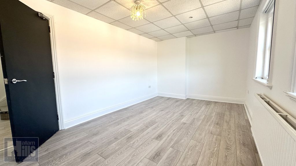 Additional image 10 of 4 bed flat to rentSt. Philips Road, Sheffield S3
