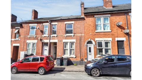 Flat B, 20 Holmes Street, Derby, Derbyshire DE23