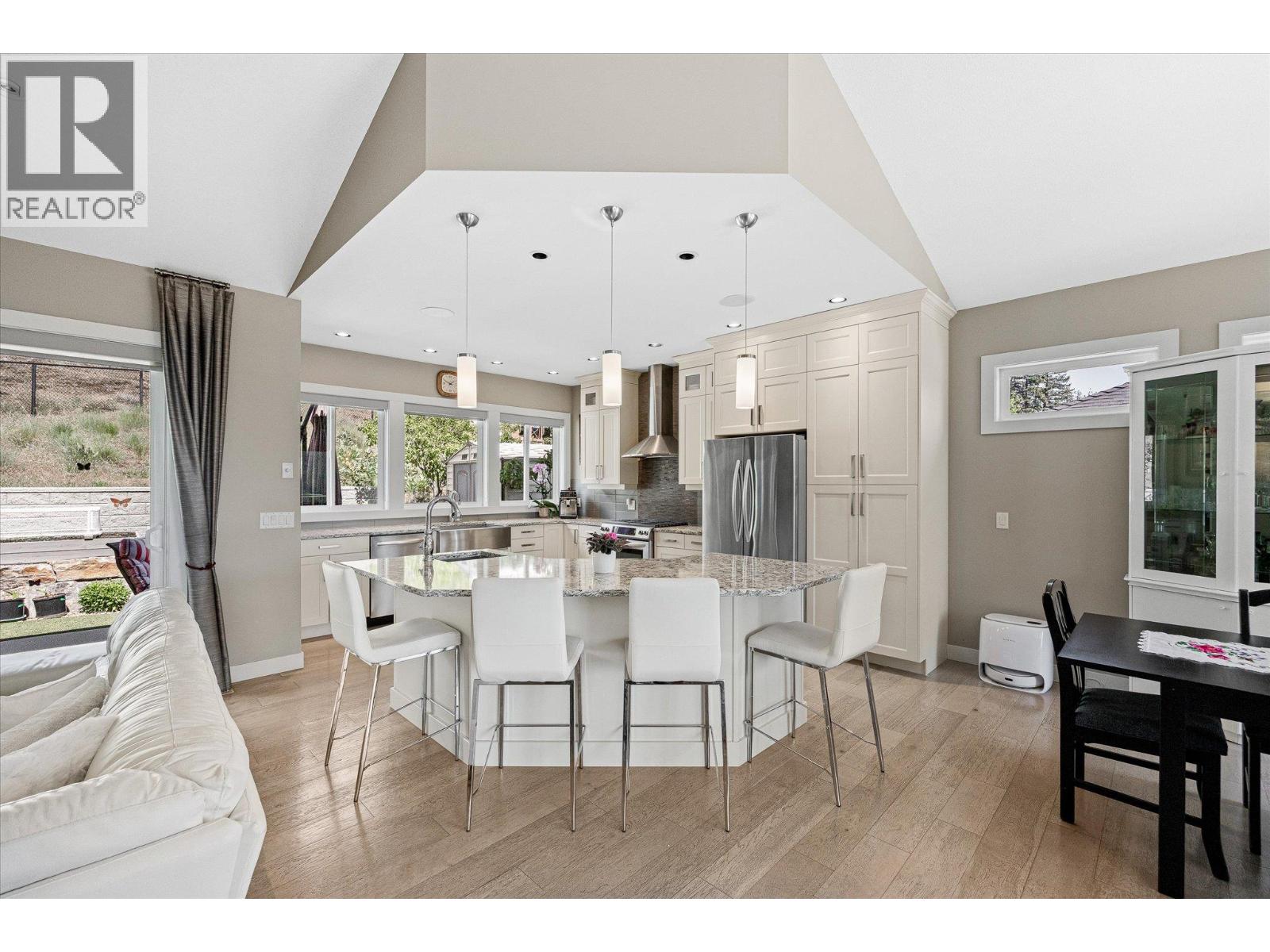 Additional image 6 of 1456 Roseridge Court, West Kelowna, BC, V1Z4E2
