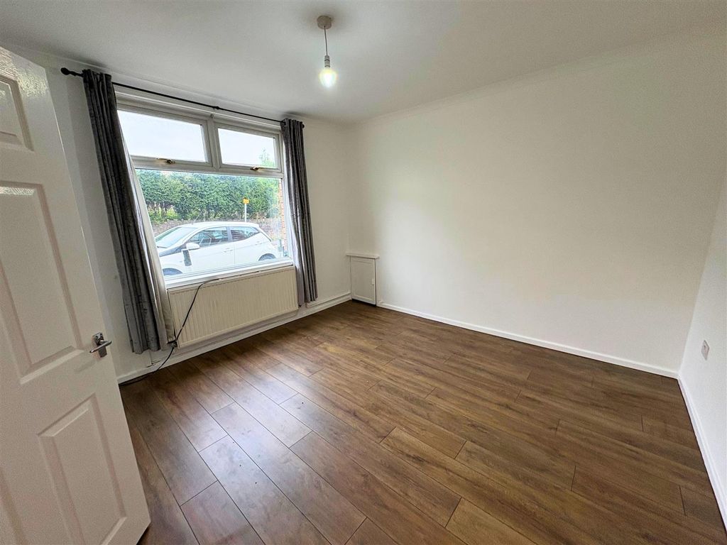 Additional image 3 of 3 bed terraced house to rentCastle Street, Maesteg CF34