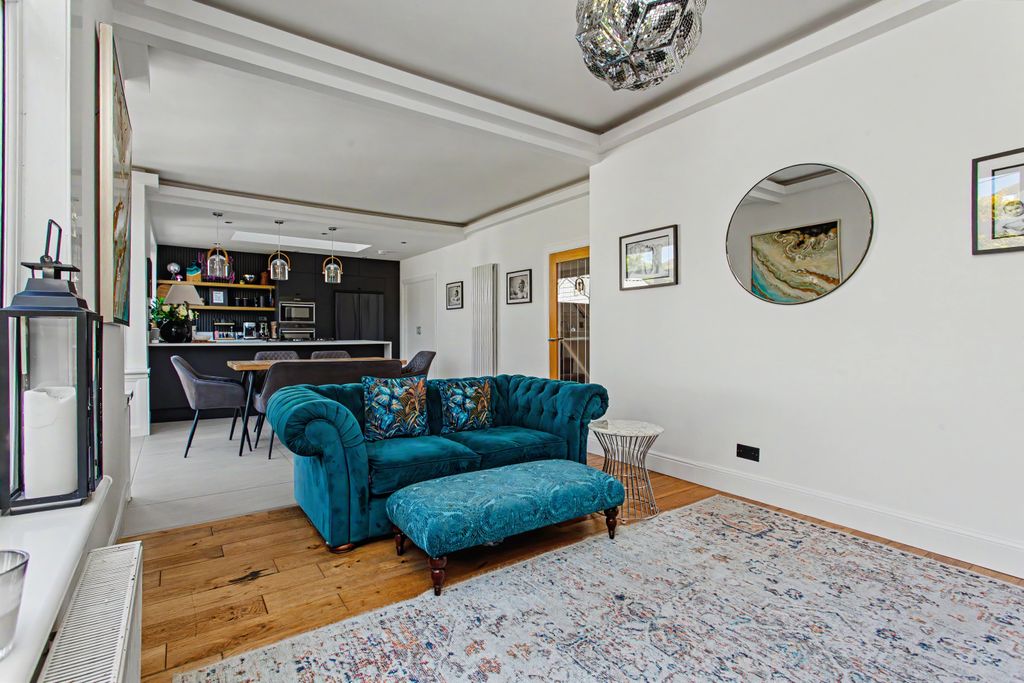 Additional image 8 of 4 bed detached bungalow for sale245 Glasgow Road, Paisley PA1