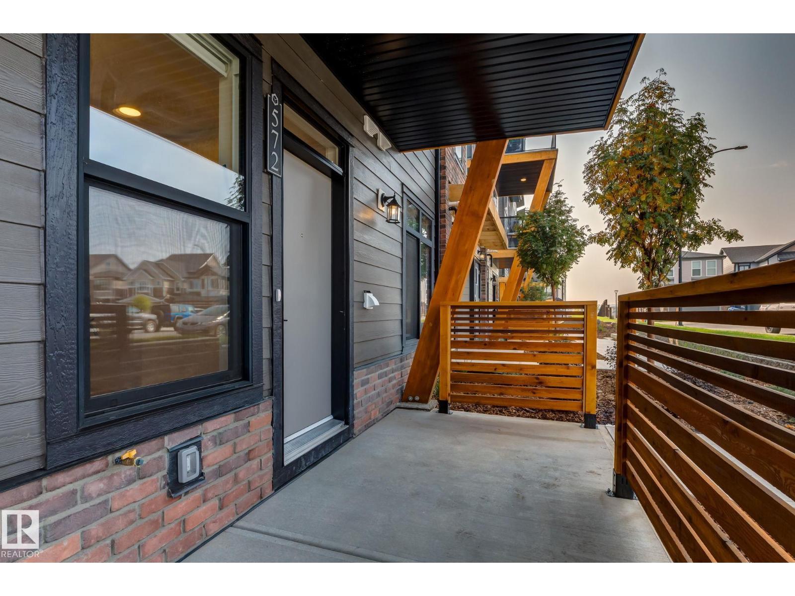 43-16231 19 Avenue SW, Edmonton, AB, T6W5C6
