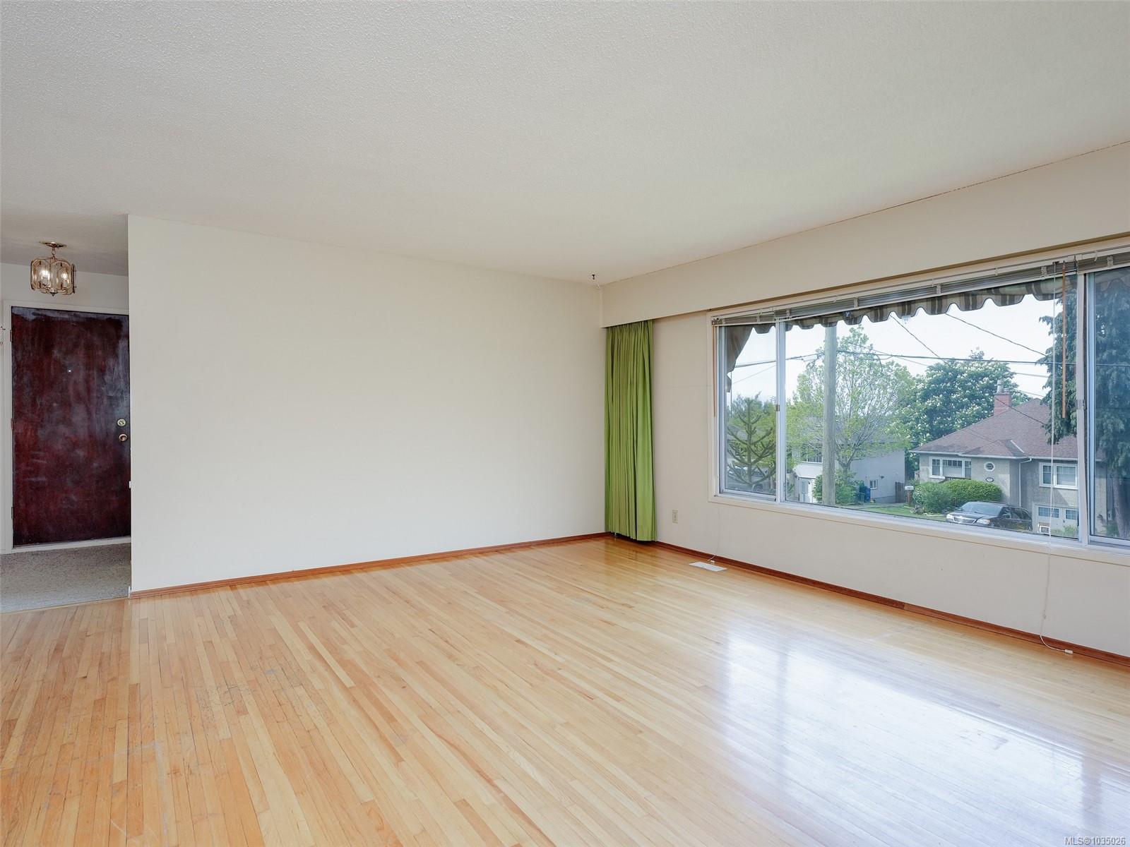 Additional image 6 of 3131 Yew Street, Victoria, BC, V8X 1M7