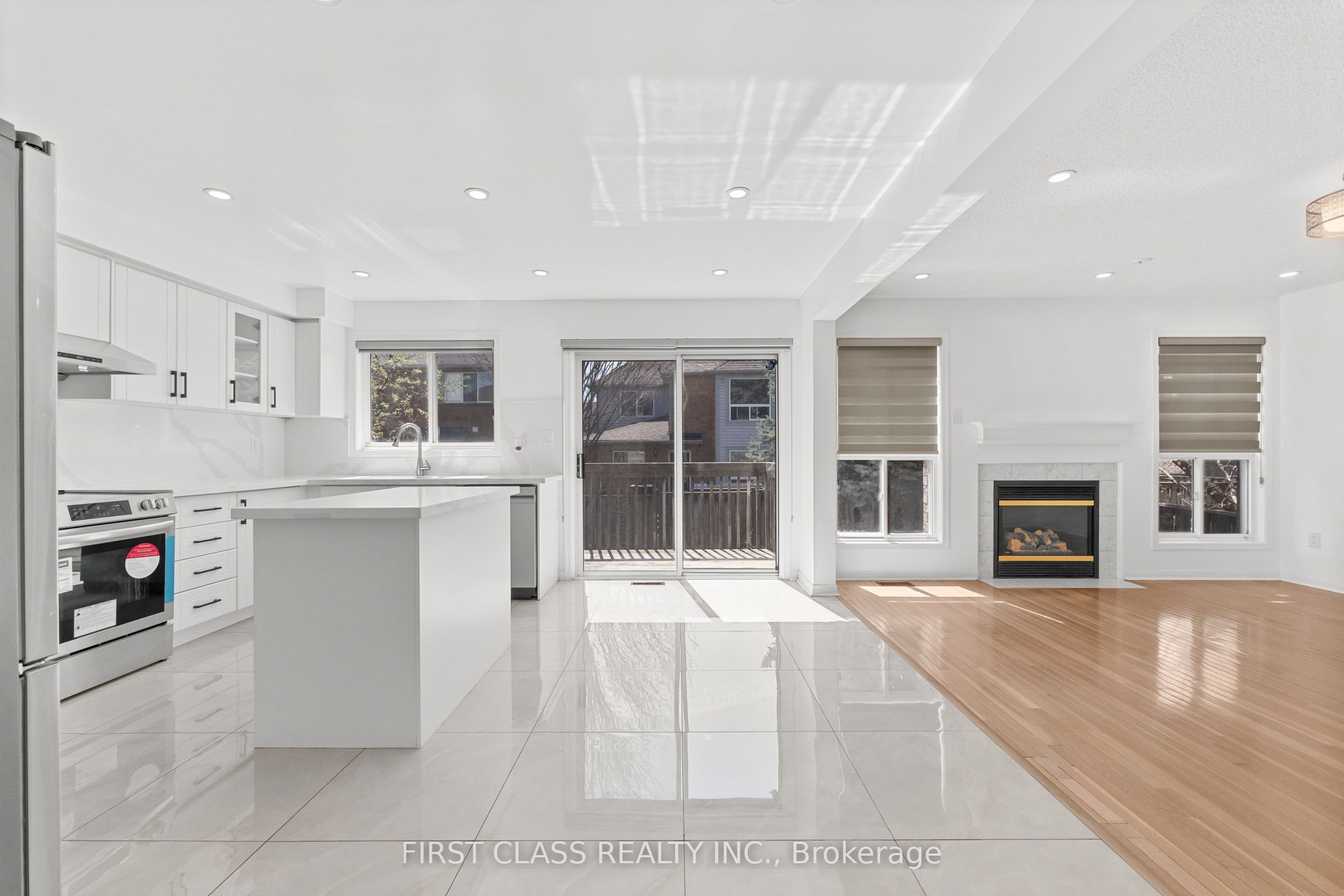 Additional image 6 of Main-5554 Churchill Meadows Boulevard, Mississauga, ON, L5M 6M6