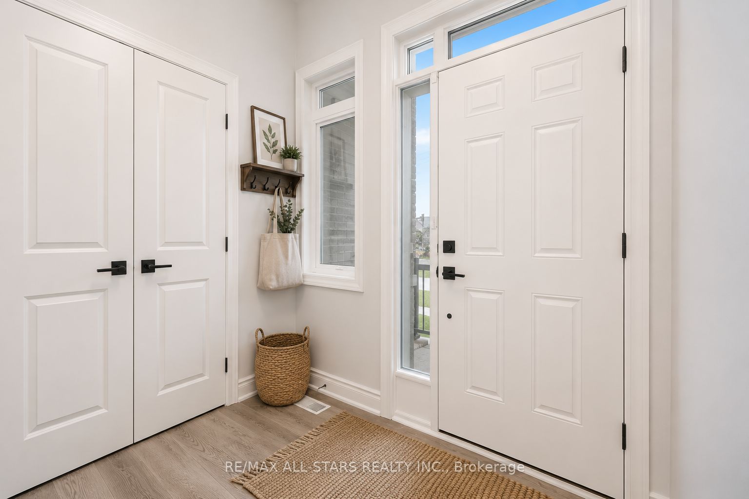 24 Alan Willliams Trail, Uxbridge, ON, L9P 0R6 photo 2