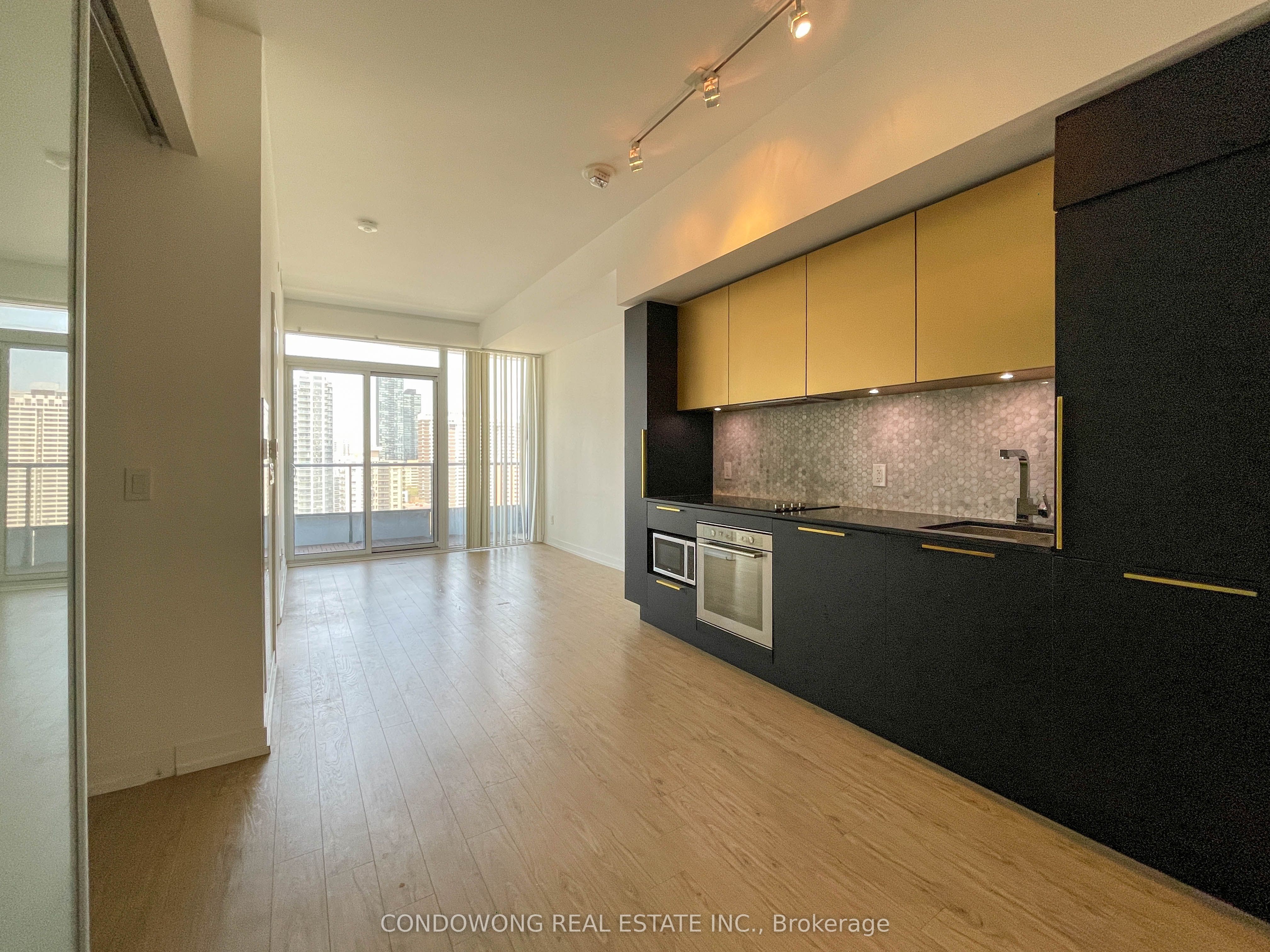 2210-85 Wood Street, Toronto, ON, M4Y 0E8