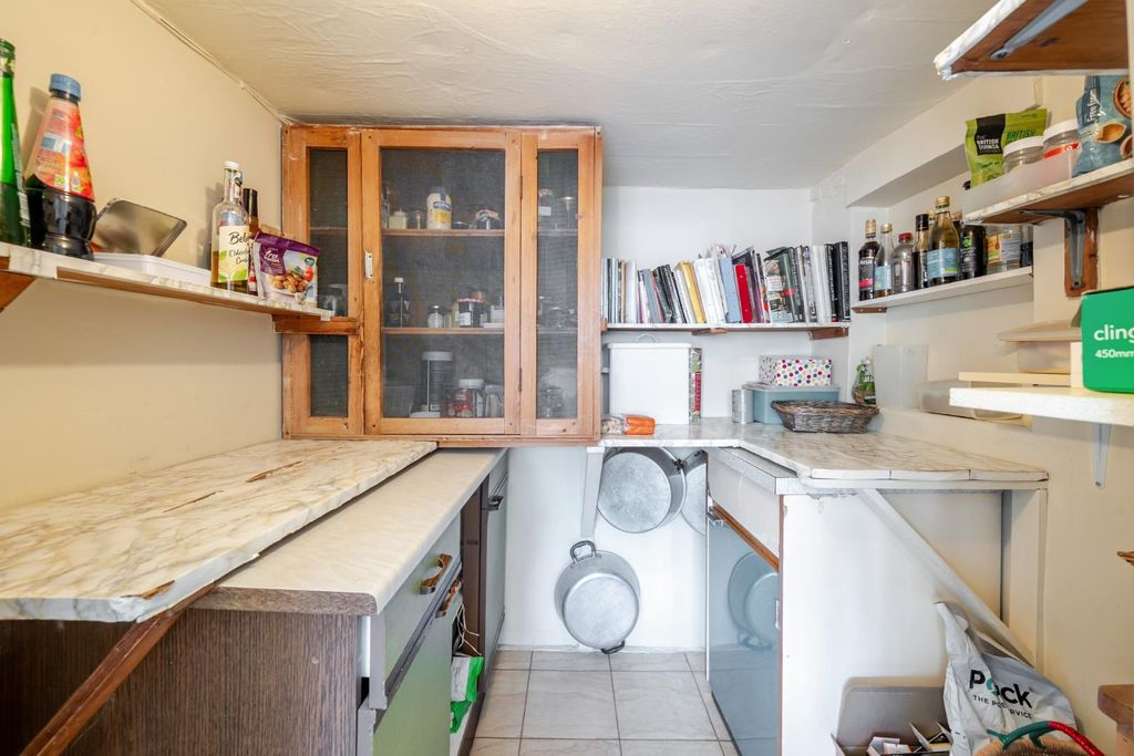 Additional image 16 of 4 bed property for saleLondon Road, Sandy SG19