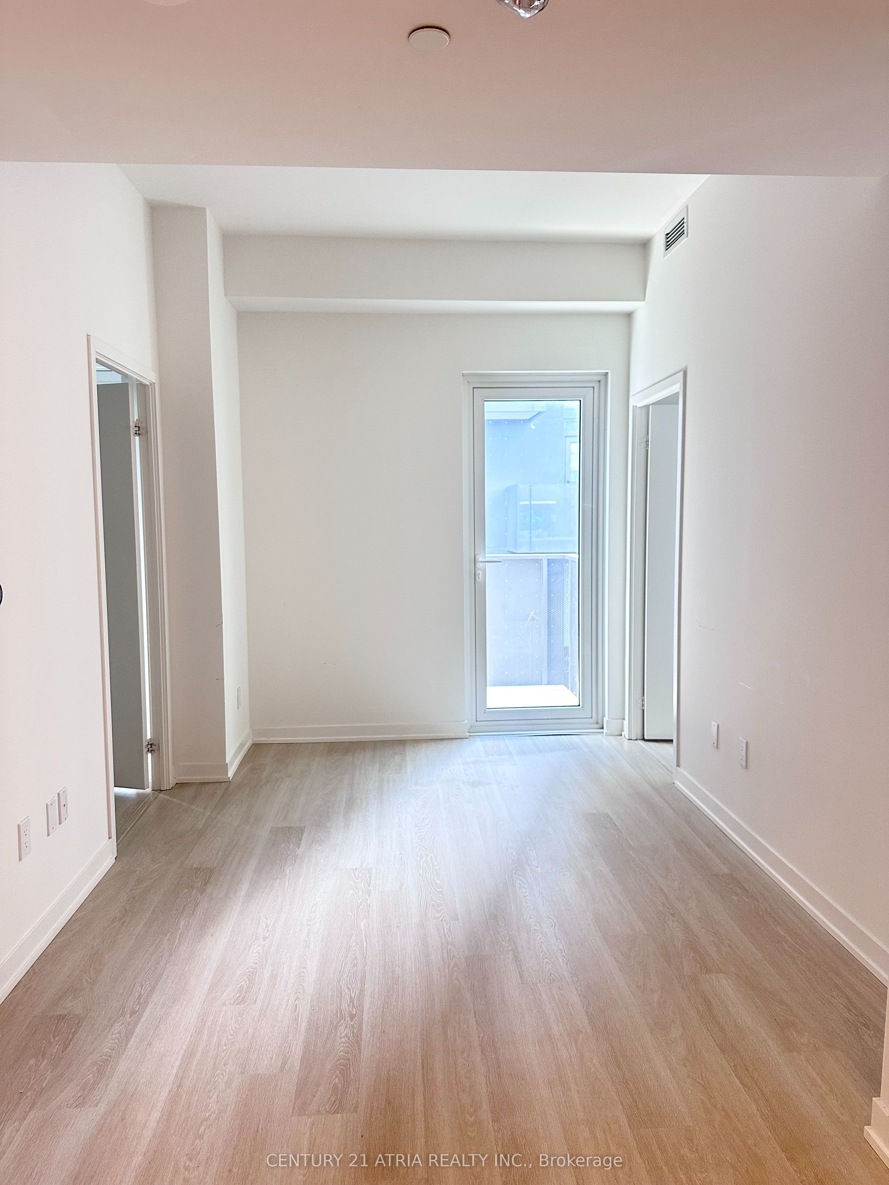 Additional image 2 of 519-500 Wilson Avenue, Toronto, ON, L5A 1W4