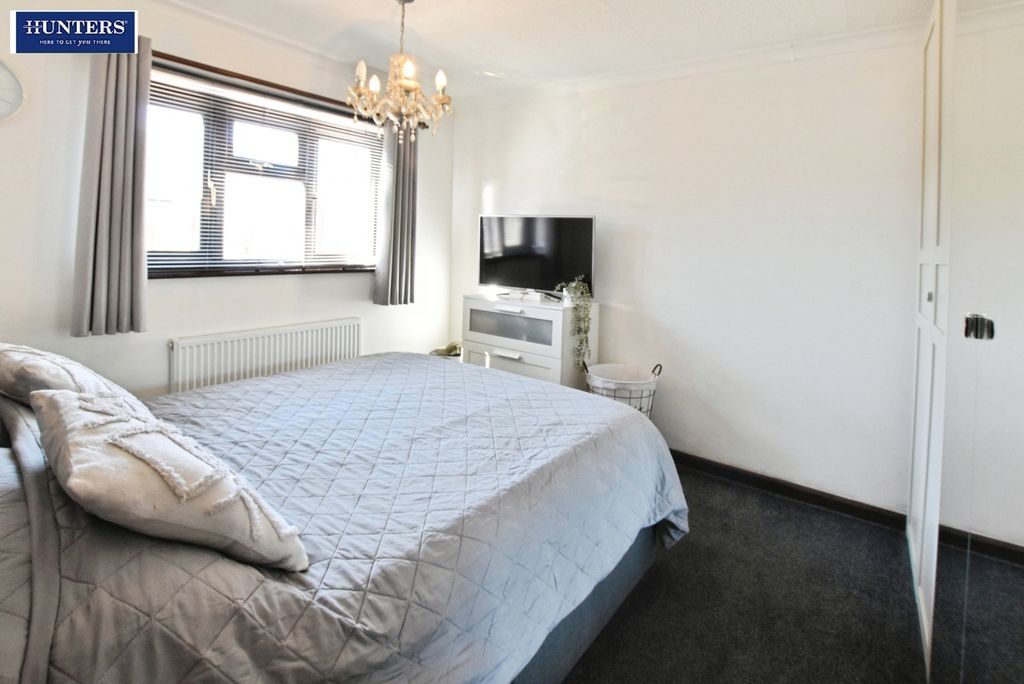 Additional image 8 of 2 bed semi-detached bungalow to rentLeaburn Road, Messingham, Scunthorpe DN17