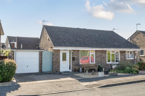 Ferndale Avenue, Longwell Green, Bristol BS30