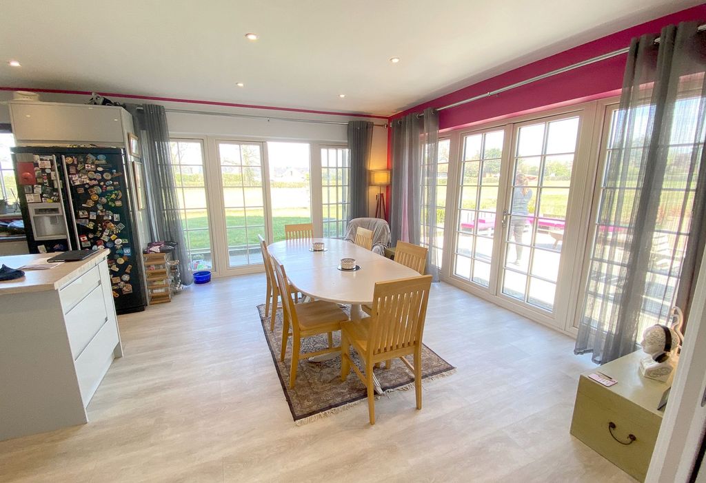Additional image 3 of 4 bed semi-detached house to rentParkers Lane, Maidens Green RG42