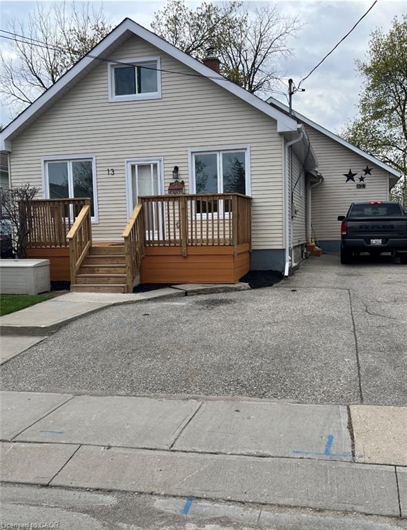 13 Stanley Street, Cambridge, ON, N1S 2A5