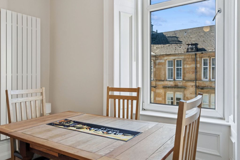 Additional image 10 of 4 bed flat for sale10 Roxburgh Street, Dowanhill G12