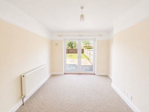 Parkside Avenue, Southampton SO16