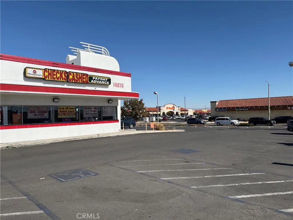 Additional image 4 of 14876 Bear Valley Rd, Victorville, CA 92395
