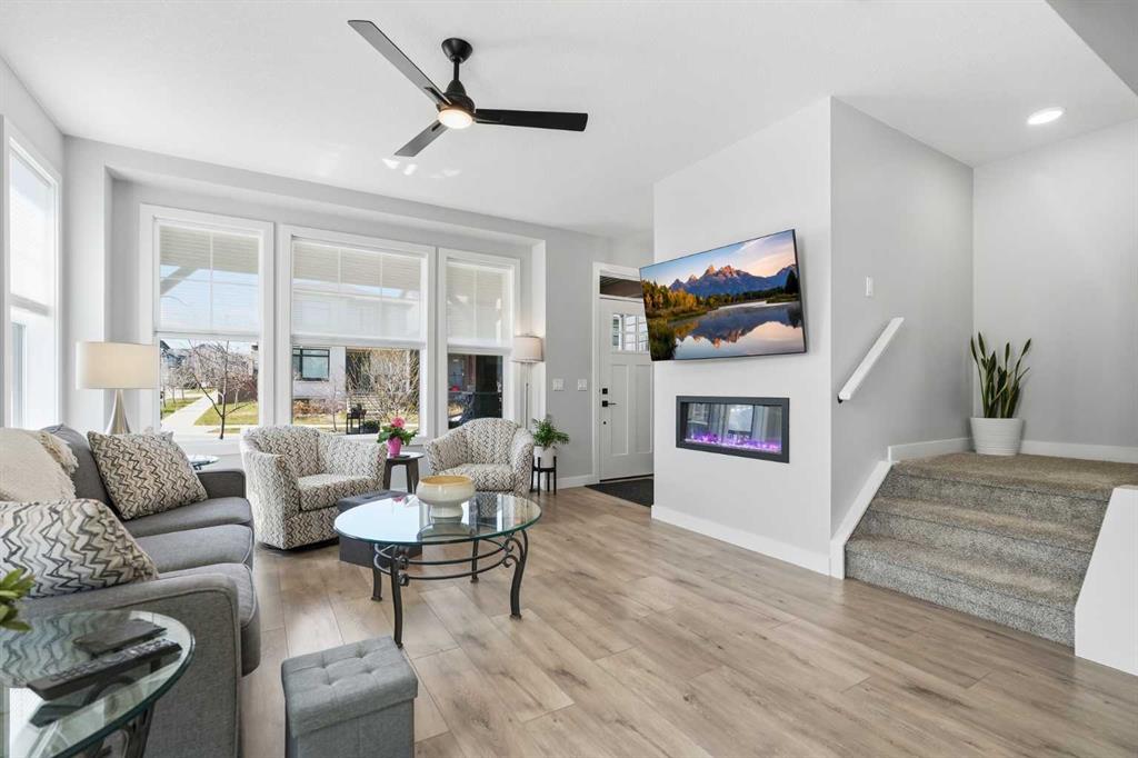 Additional image 5 of 120 Treeline Manor SW, Calgary, AB, T2Y 0R7