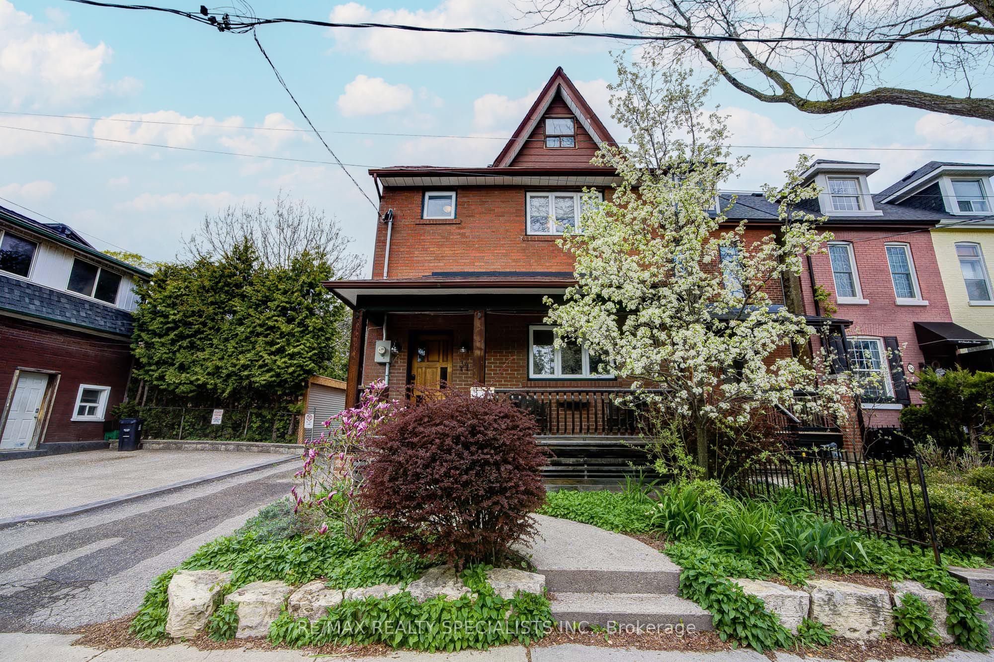 Additional image 2 of 34 Saunders Avenue, Toronto, ON, M6R 1B8