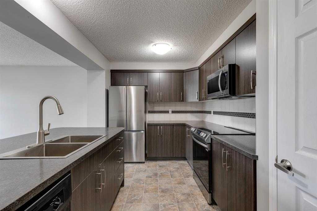 Additional image 6 of 113 Windstone Avenue SW, Airdrie, AB, T4B 3R3