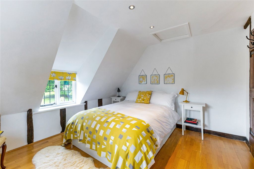 Additional image 24 of 5 bed detached house for saleChurch Road, Barton-Le-Clay, Bedford, Bedfordshire MK45