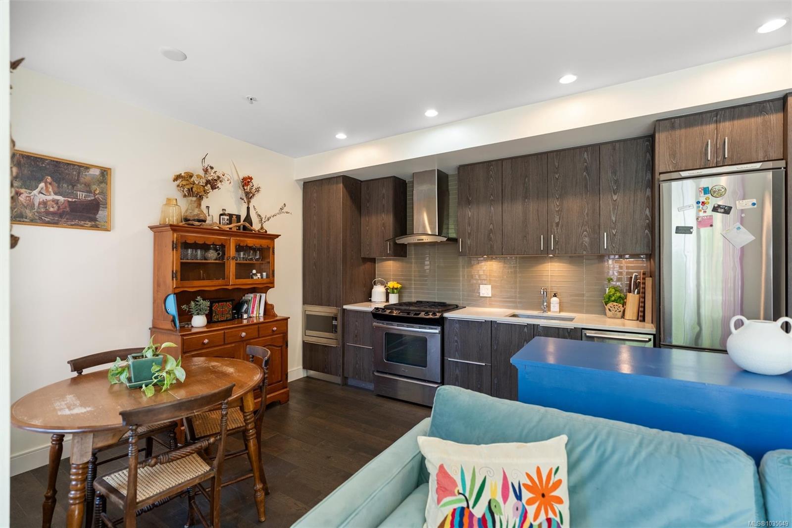 Additional image 5 of 105-1011 Burdett Avenue, Victoria, BC, V8V 3G9