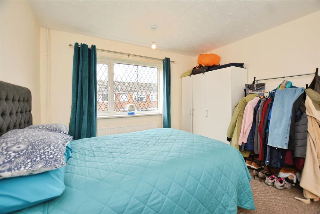 Additional image 9 of 2 bed flat for saleAncaster Court, Scunthorpe DN17