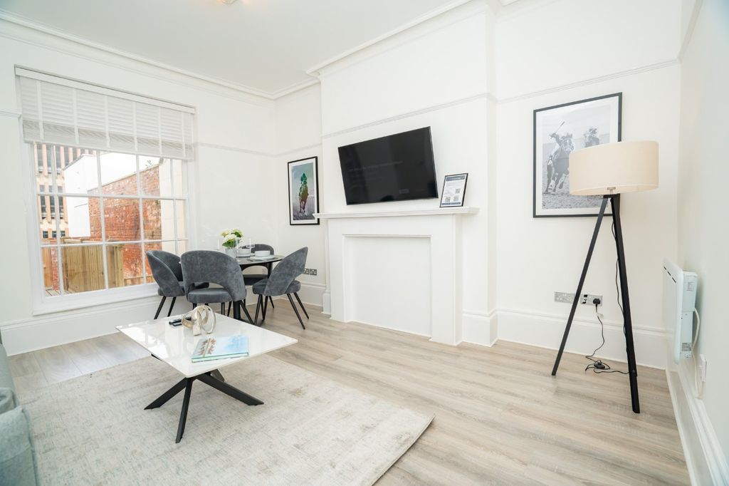 Additional image 2 of 5 bed flat for saleGrosvenor Street, Cheltenham, Gloucestershire GL52