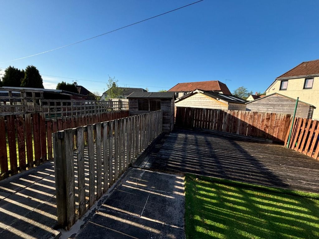Additional image 6 of 2 bed terraced house to rentQueens Road, Elderslie, Renfrewshire PA5