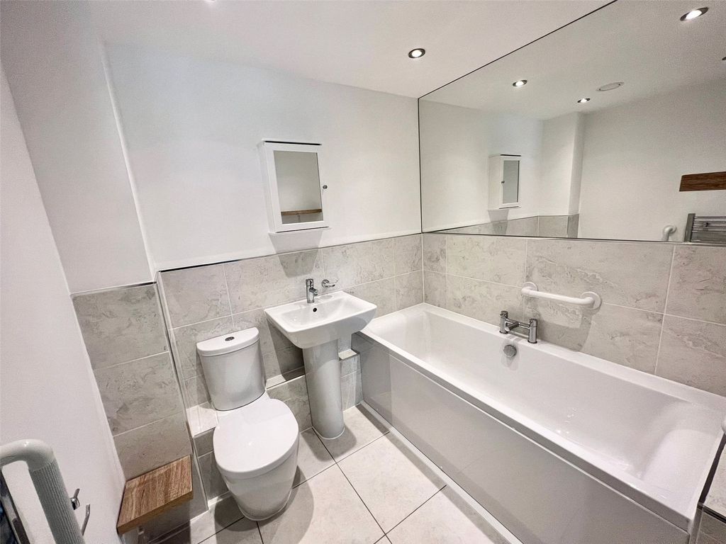 Additional image 3 of 2 bed flat to rentMill Way, Otley, West Yorkshire LS21