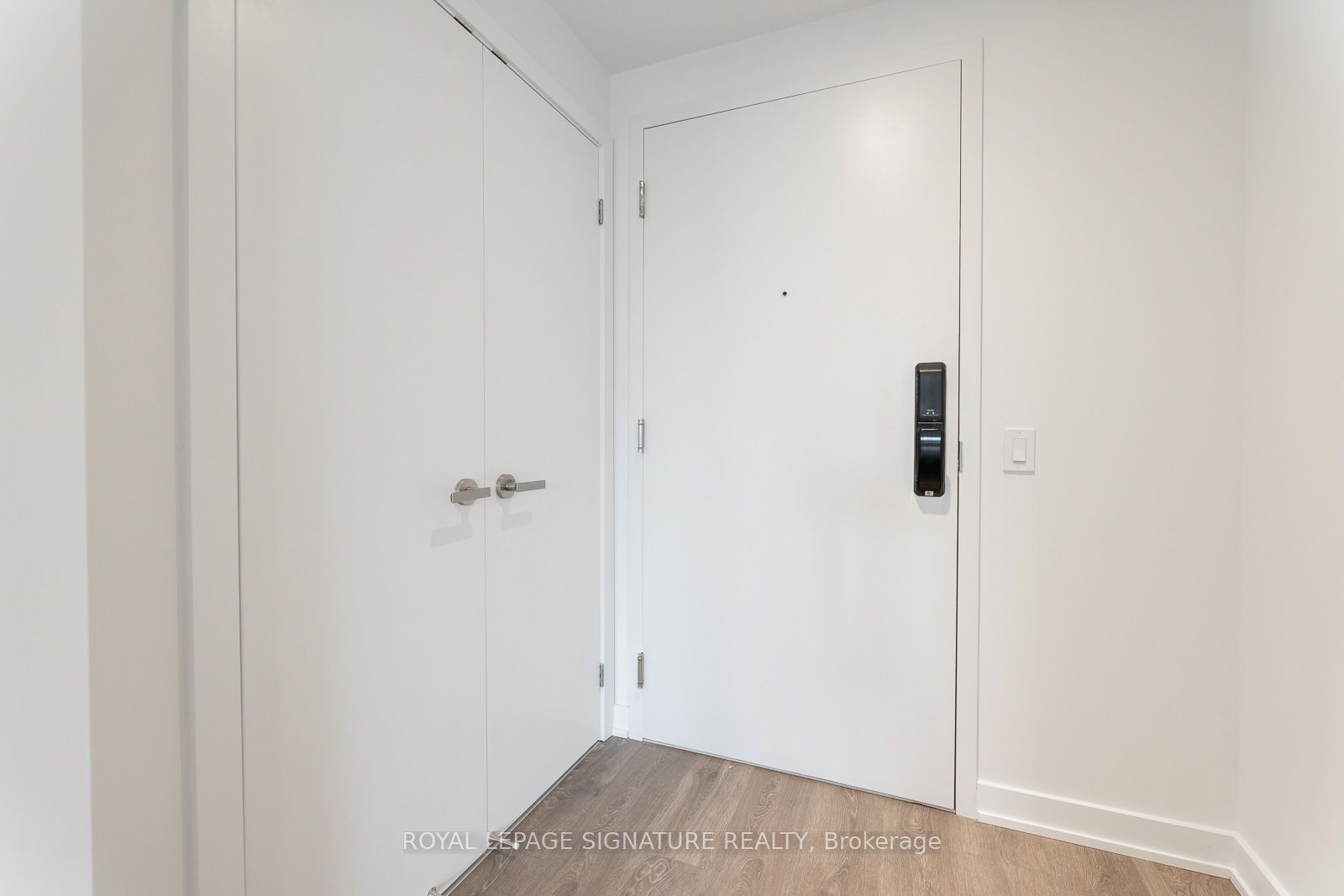 Additional image 2 of 717-28 Ann Street, Mississauga, ON, L5G 0E1