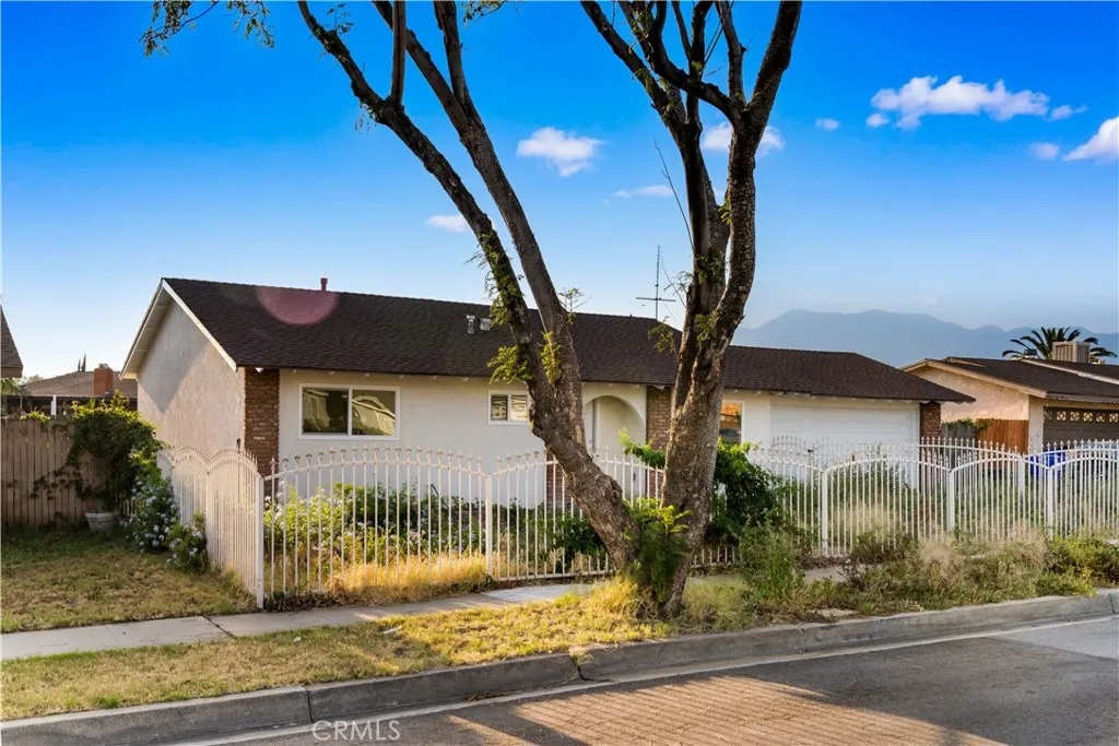 Additional image 2 of 8646 Tamarind Avenue, Fontana, CA 92335