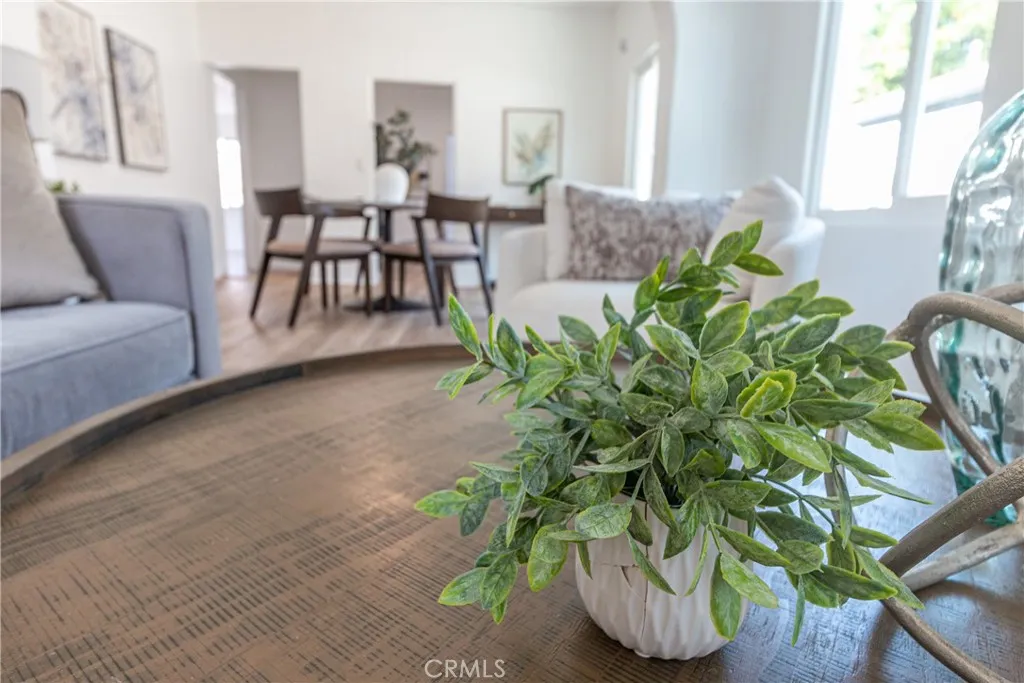 Additional image 6 of 2421 S Cloverdale Avenue, Los Angeles, CA 90016