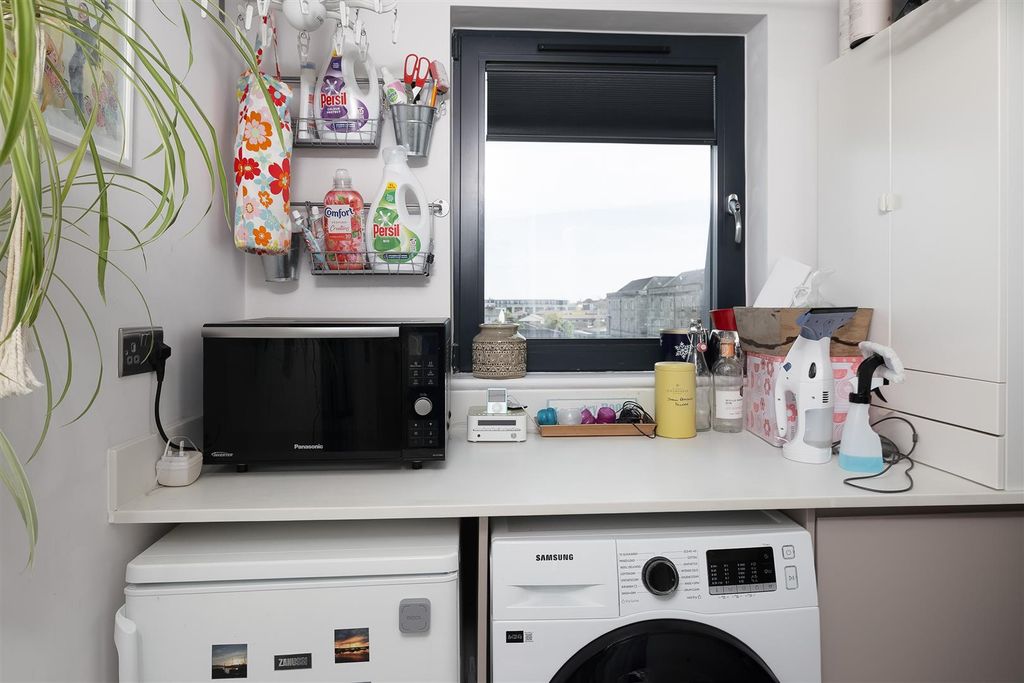 Additional image 23 of 3 bed flat for saleCraigie Drive, Plymouth PL1