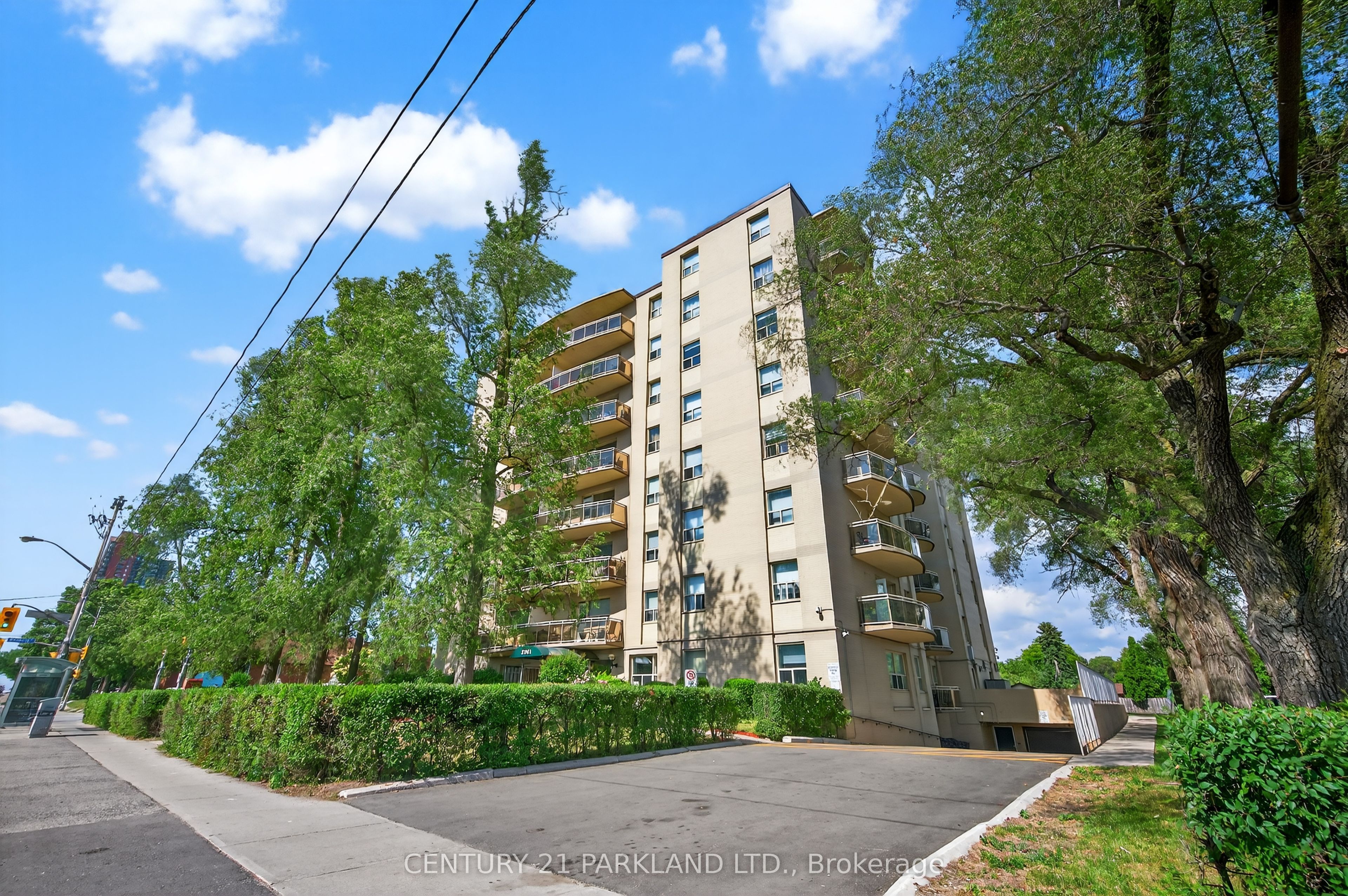 Additional image 4 of 202-2961 Dufferin Street, Toronto, ON, M6B 3T2