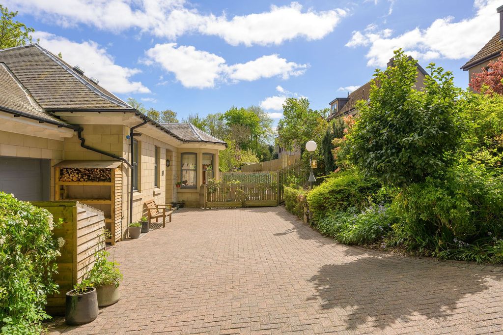 Additional image 43 of 3 bed detached house for saleArnothill, Falkirk FK1